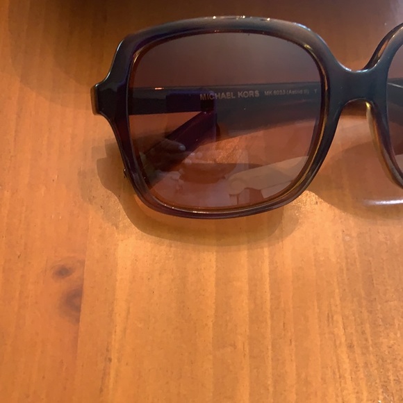 Michael Kors Sunglasses - Picture 2 of 12